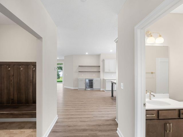 17721 Everest Avenue, Lakeville, MN 55044