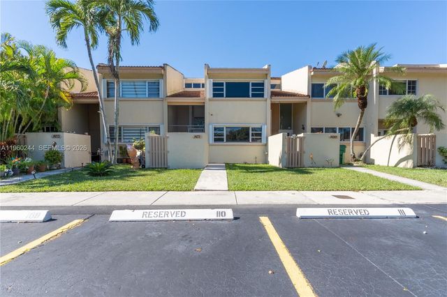 14271 Kendale Lakes Cir, Miami, FL 33183