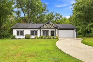 5005 WELBORN Lane, Kansas City, KS 66104