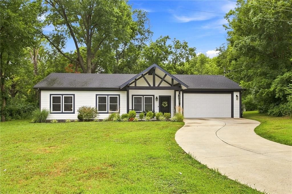 5005 WELBORN Lane, Kansas City, KS 66104