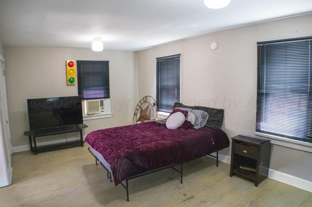 1229 CHRISTINE Street, Pampa, TX 79065