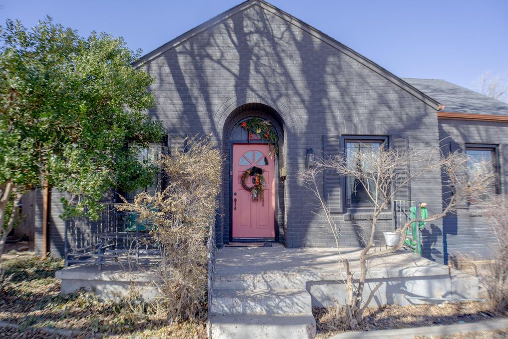 1229 CHRISTINE Street, Pampa, TX 79065