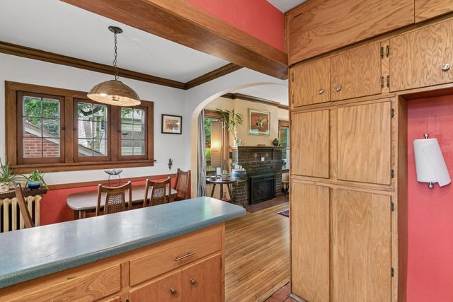1908 E River Terrace, Minneapolis, MN 55414
