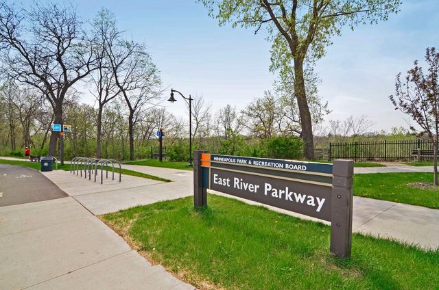 1908 E River Terrace, Minneapolis, MN 55414