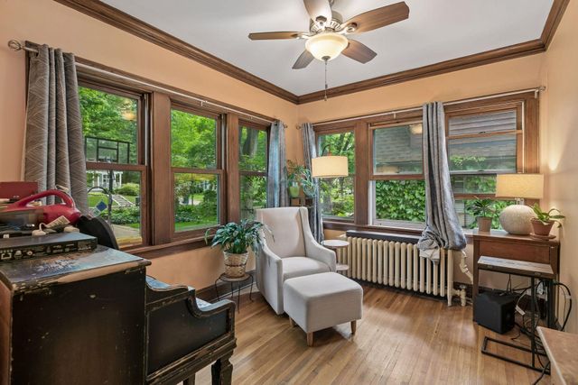 1908 E River Terrace, Minneapolis, MN 55414