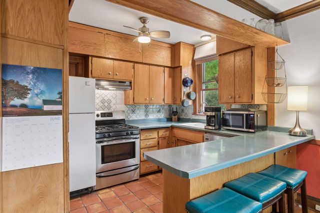 1908 E River Terrace, Minneapolis, MN 55414