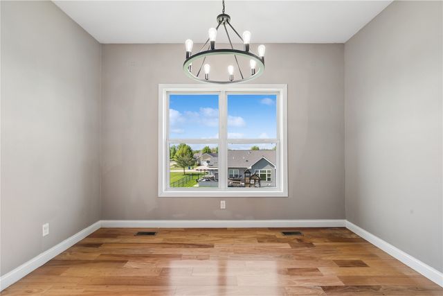 5012 Hay Field Court SW, Cedar Rapids, IA 52404