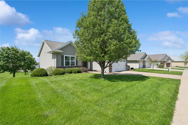 5012 Hay Field Court SW, Cedar Rapids, IA 52404