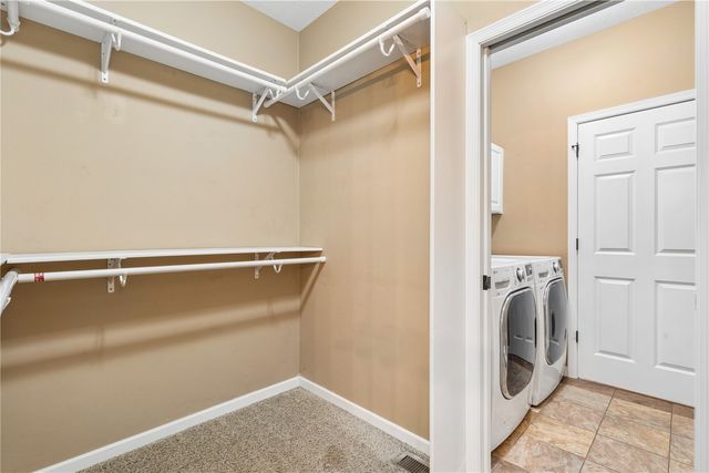 5012 Hay Field Court SW, Cedar Rapids, IA 52404