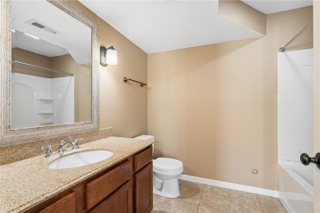 5012 Hay Field Court SW, Cedar Rapids, IA 52404