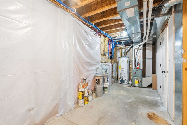 5012 Hay Field Court SW, Cedar Rapids, IA 52404