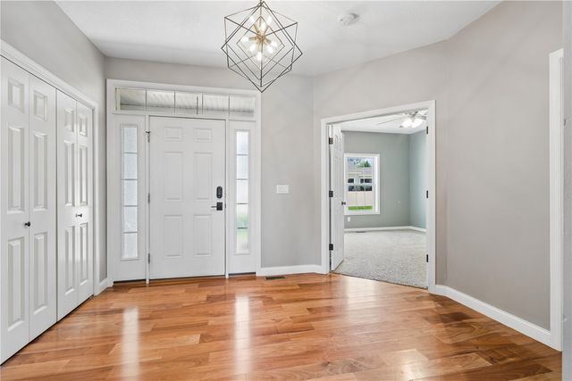 5012 Hay Field Court SW, Cedar Rapids, IA 52404