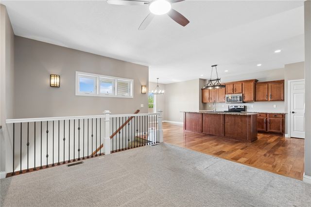 5012 Hay Field Court SW, Cedar Rapids, IA 52404
