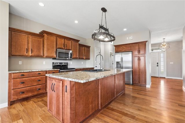 5012 Hay Field Court SW, Cedar Rapids, IA 52404