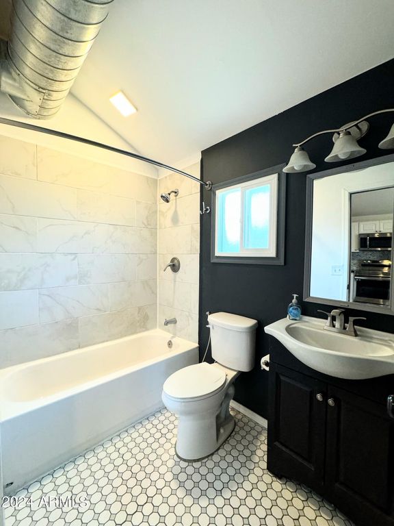 property-img