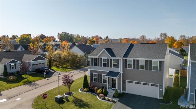 2 Stelle Street, Hamburg, NY 14075