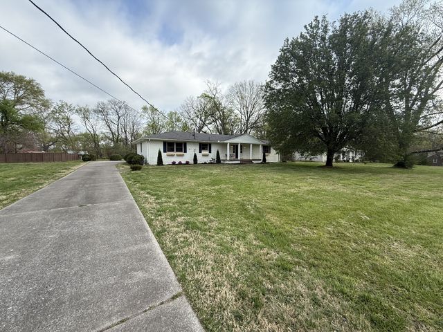 202 Harpeth Hills Dr, Franklin, TN 37069