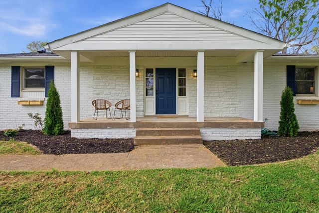 202 Harpeth Hills Dr, Franklin, TN 37069