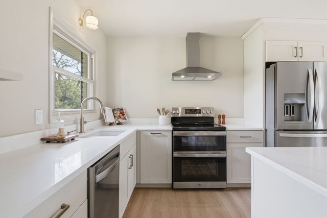 202 Harpeth Hills Dr, Franklin, TN 37069