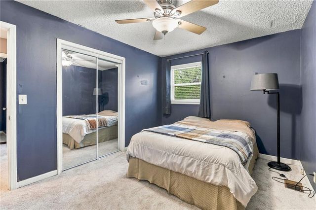 1112 Randall Road, Lawrence, KS 66049