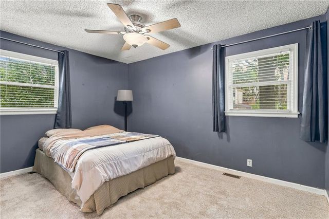 1112 Randall Road, Lawrence, KS 66049