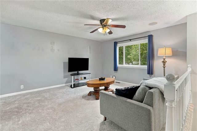 1112 Randall Road, Lawrence, KS 66049