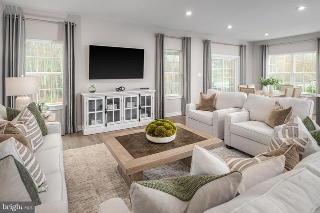 9208 PARKFIELD AVE, Waldorf, MD 20603