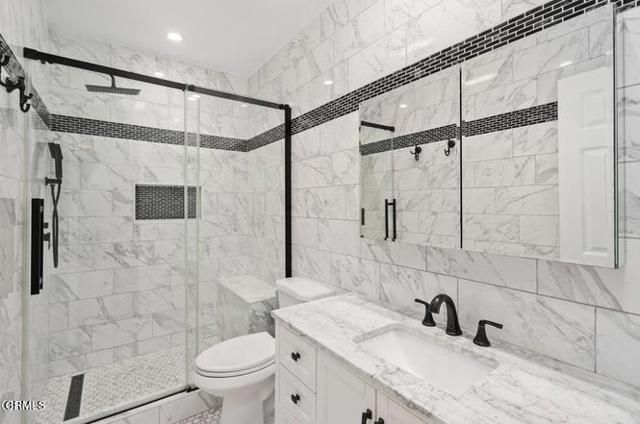 9503 Via Venezia, Burbank, CA 91504