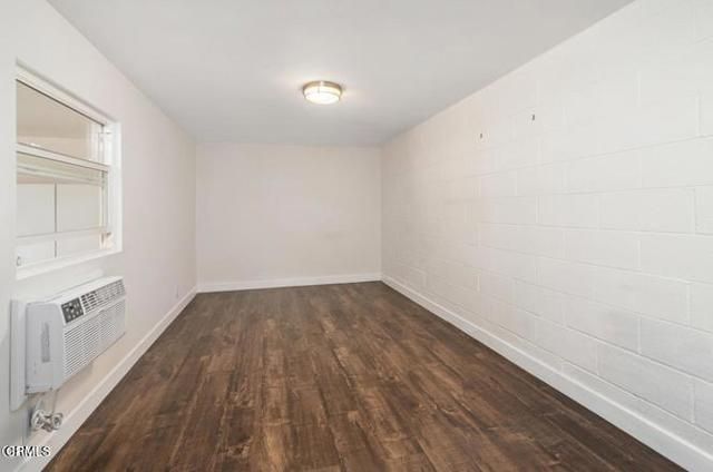 9503 Via Venezia, Burbank, CA 91504