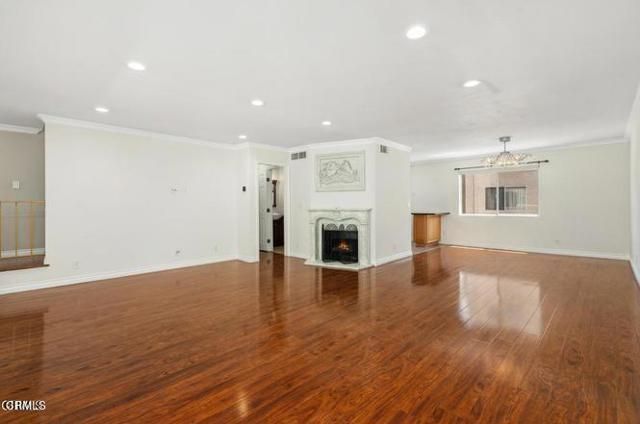 9503 Via Venezia, Burbank, CA 91504