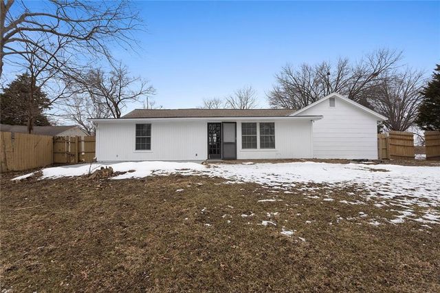 1219 NE 88th Street, Kansas City, MO 64155