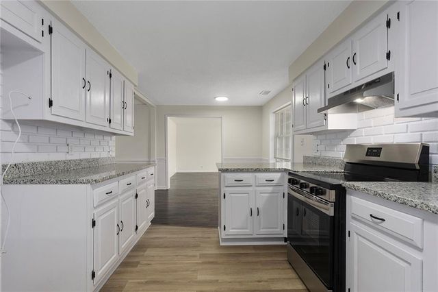 1219 NE 88th Street, Kansas City, MO 64155