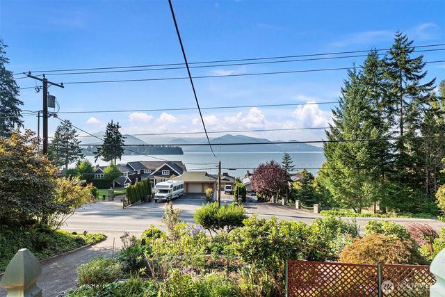 13275 Seabeck Highway NW, Seabeck, WA 98380