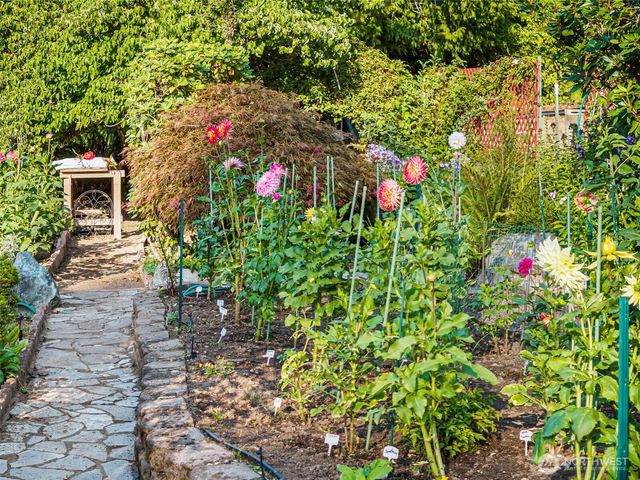 13275 Seabeck Highway NW, Seabeck, WA 98380