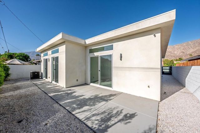 51304 Avenida Vallejo, La Quinta, CA 92253