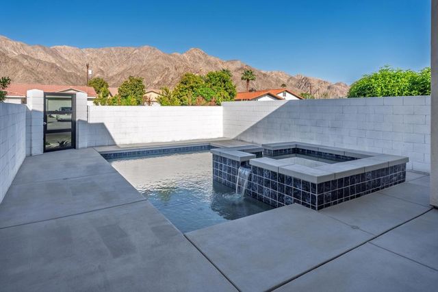 51304 Avenida Vallejo, La Quinta, CA 92253