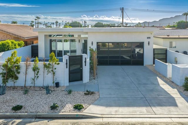 51304 Avenida Vallejo, La Quinta, CA 92253