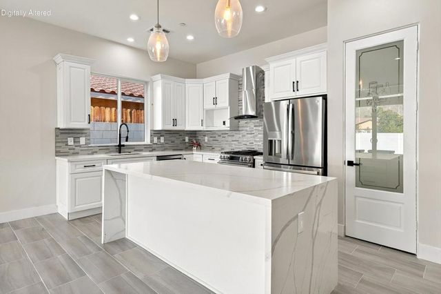 51304 Avenida Vallejo, La Quinta, CA 92253