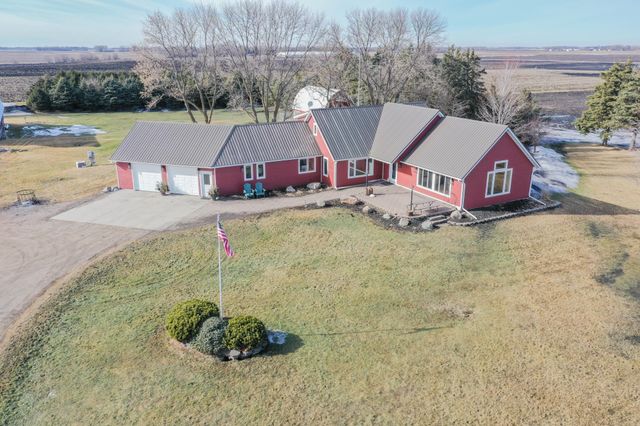 18522 15th Street SW, Blomkest, MN 56216