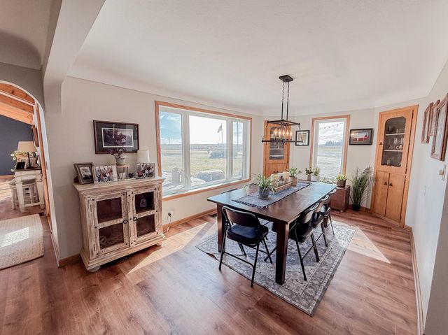 18522 15th Street SW, Blomkest, MN 56216