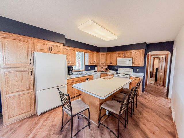 18522 15th Street SW, Blomkest, MN 56216