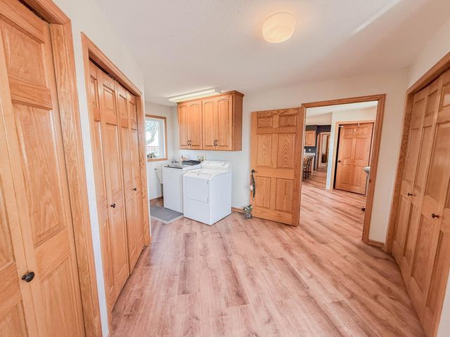 18522 15th Street SW, Blomkest, MN 56216