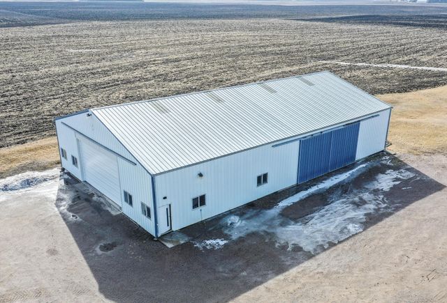 18522 15th Street SW, Blomkest, MN 56216