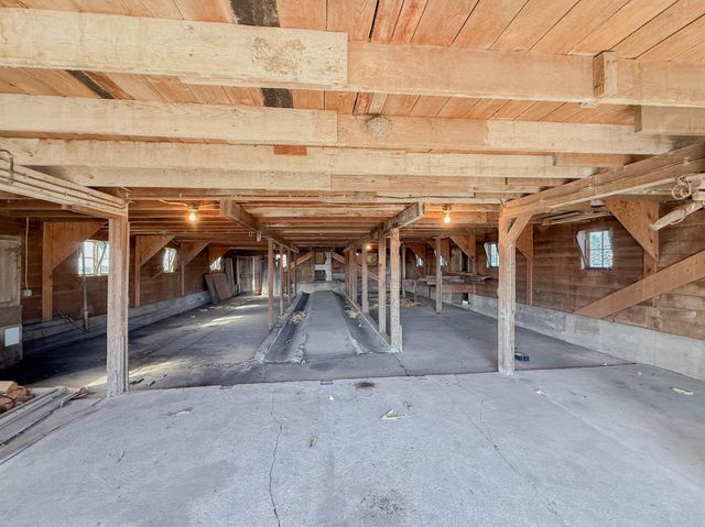 18522 15th Street SW, Blomkest, MN 56216