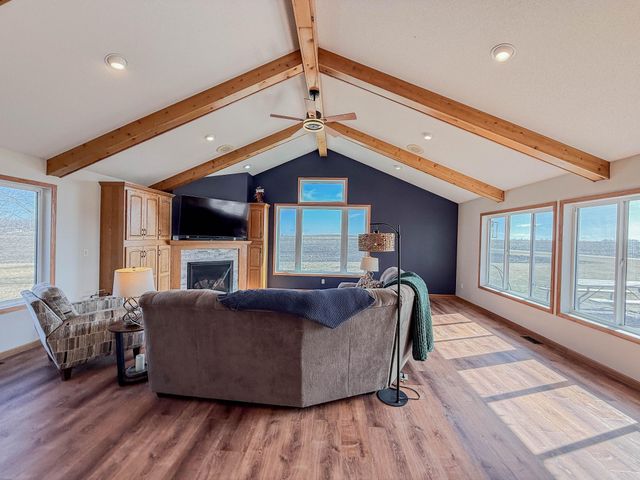 18522 15th Street SW, Blomkest, MN 56216