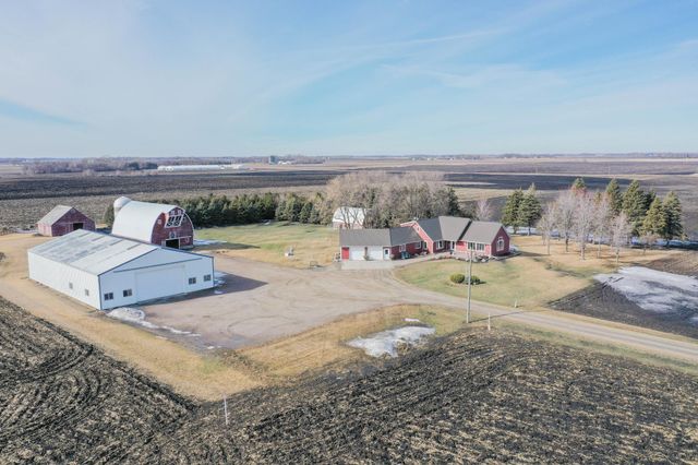 18522 15th Street SW, Blomkest, MN 56216