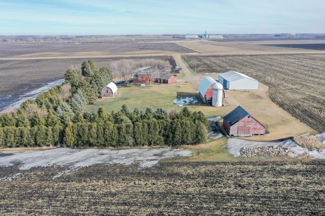 18522 15th Street SW, Blomkest, MN 56216