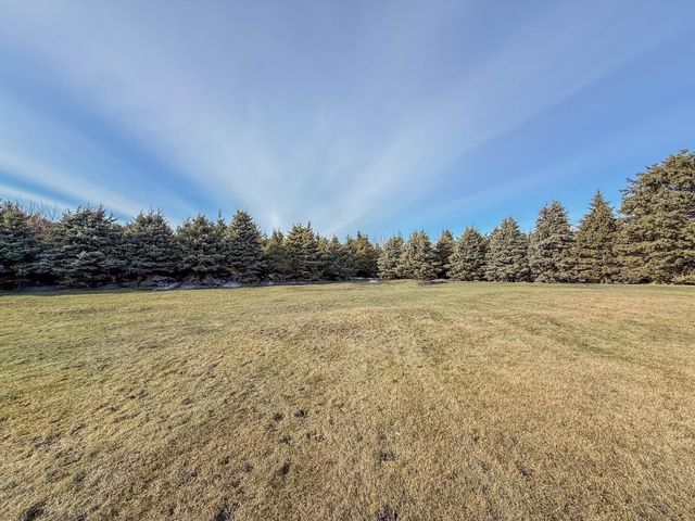 18522 15th Street SW, Blomkest, MN 56216