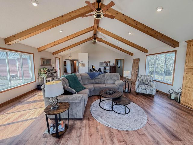 18522 15th Street SW, Blomkest, MN 56216