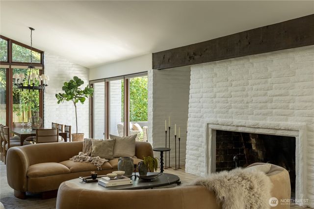 3853 81st Avenue SE, Mercer Island, WA 98040